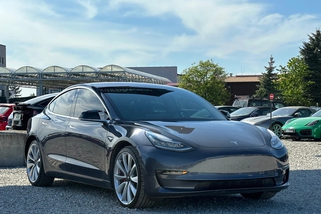 Tesla Model 3 cena 130000 przebieg: 70482, rok produkcji 2019 z Barczewo małe 172